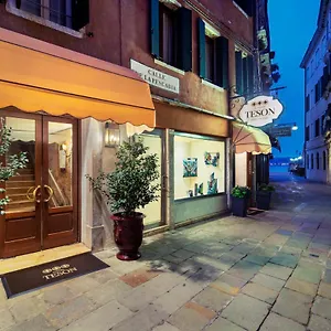 Hotel Nuovo Teson, Venecia