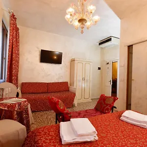 Pensión Casa Martini, Venecia